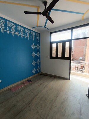 Room in 2 BHK Builder Floor at Govindpuri – for Sale