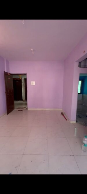 Room in 1 BHK Apartment at Veena Enclave CHS, Mira Road – for Rent