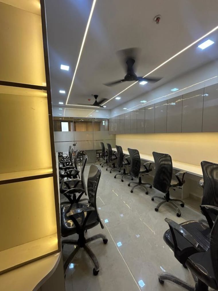 Team Area, lodha-signet-palava Commercial Office Space 350 Sq.Ft. In Dombivli East Thane 10010345