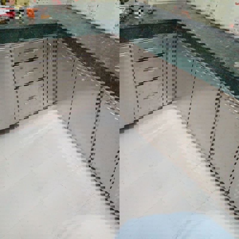 2 BHK 798 Sq.Ft. Apartment in Saryu Enclave