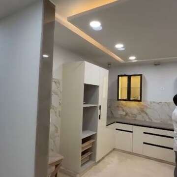 Building Lobby in 4 BHK Builder Floor at Rohini Sector 23 – for Sale