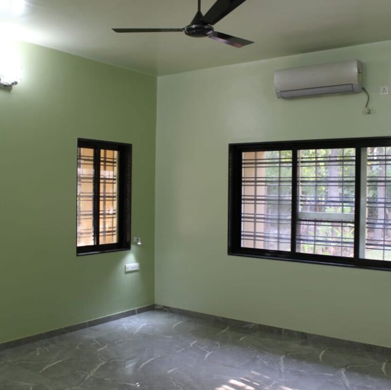 Room, shivajinagar 4 Bedroom 3000 Sq.Ft. Villa In Shivajinagar Pune 10010665