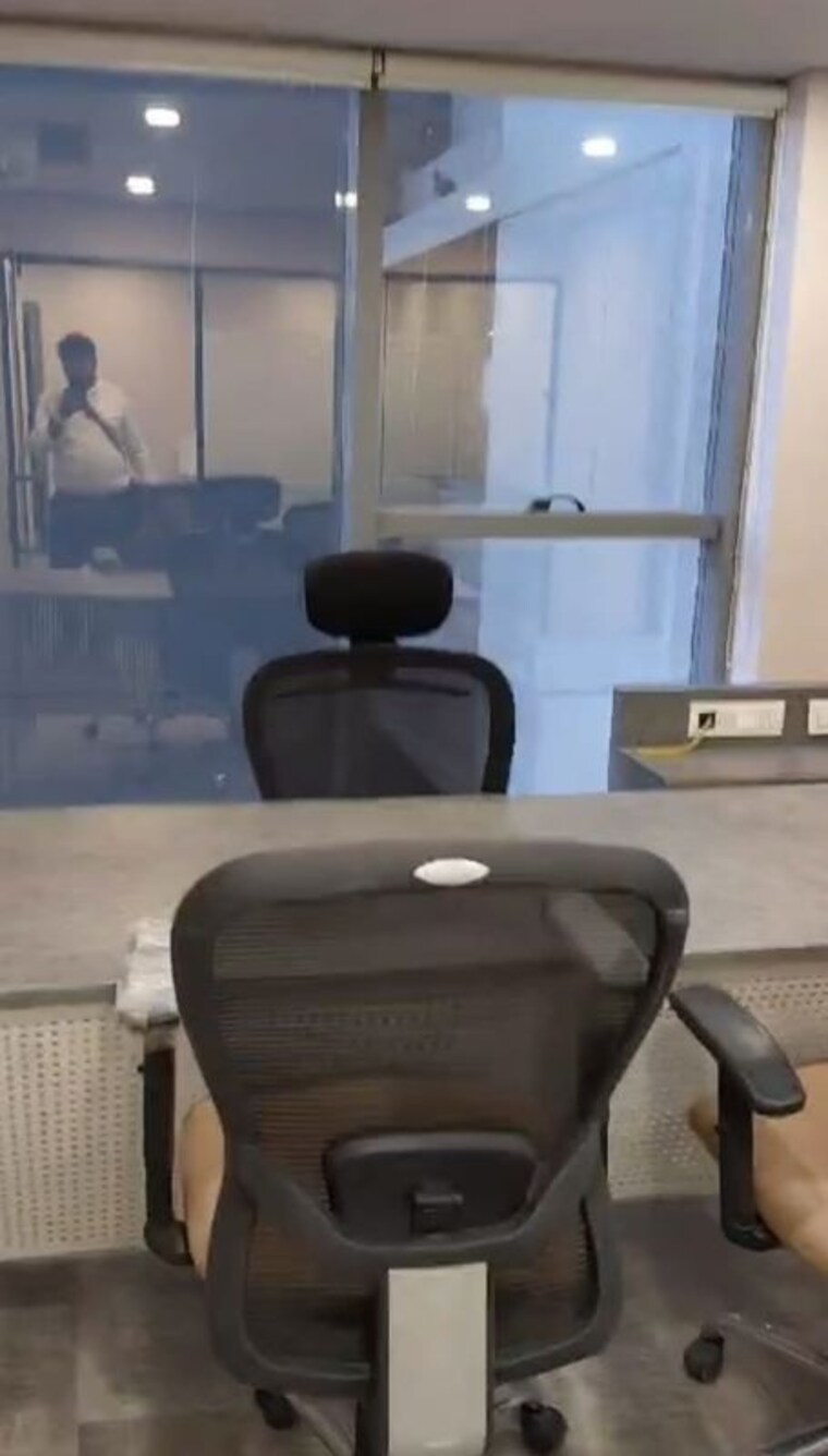 Team Area, shyamal Commercial Office Space 694 Sq.Ft. In Shyamal Ahmedabad 10010663