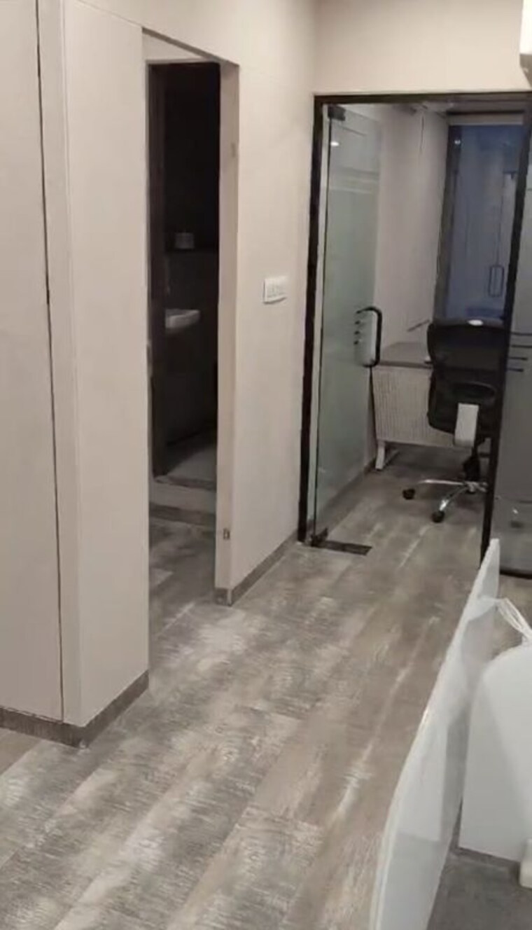 Bathroom, shyamal Commercial Office Space 694 Sq.Ft. In Shyamal Ahmedabad 10010663