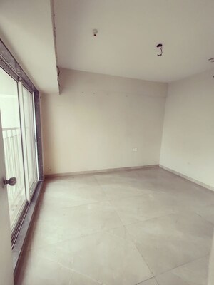 Room in 2 BHK Apartment at Ajay Apartment Mazgaon, Mazgaon – for Rent