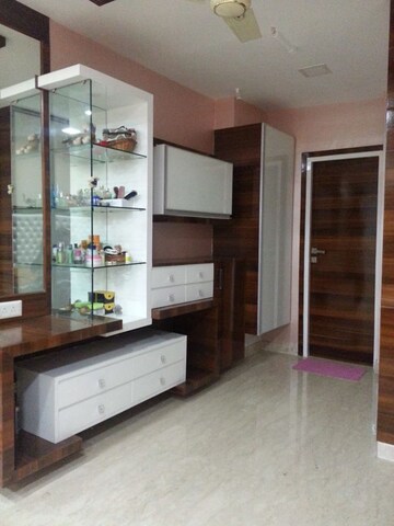 Kitchen in 4 BHK Apartment at Mahagun Maple, Sector 50 – for Rent