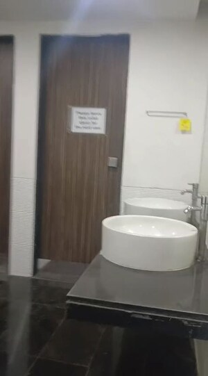 Washroom in  Office Space at Dynasty Business Park, Andheri East – for Rent