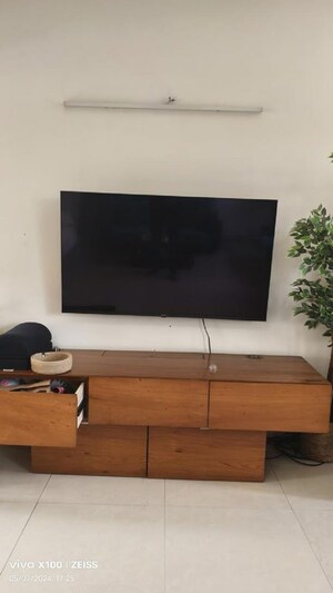 Living Room in 2 BHK Apartment at Bandra West – for Rent