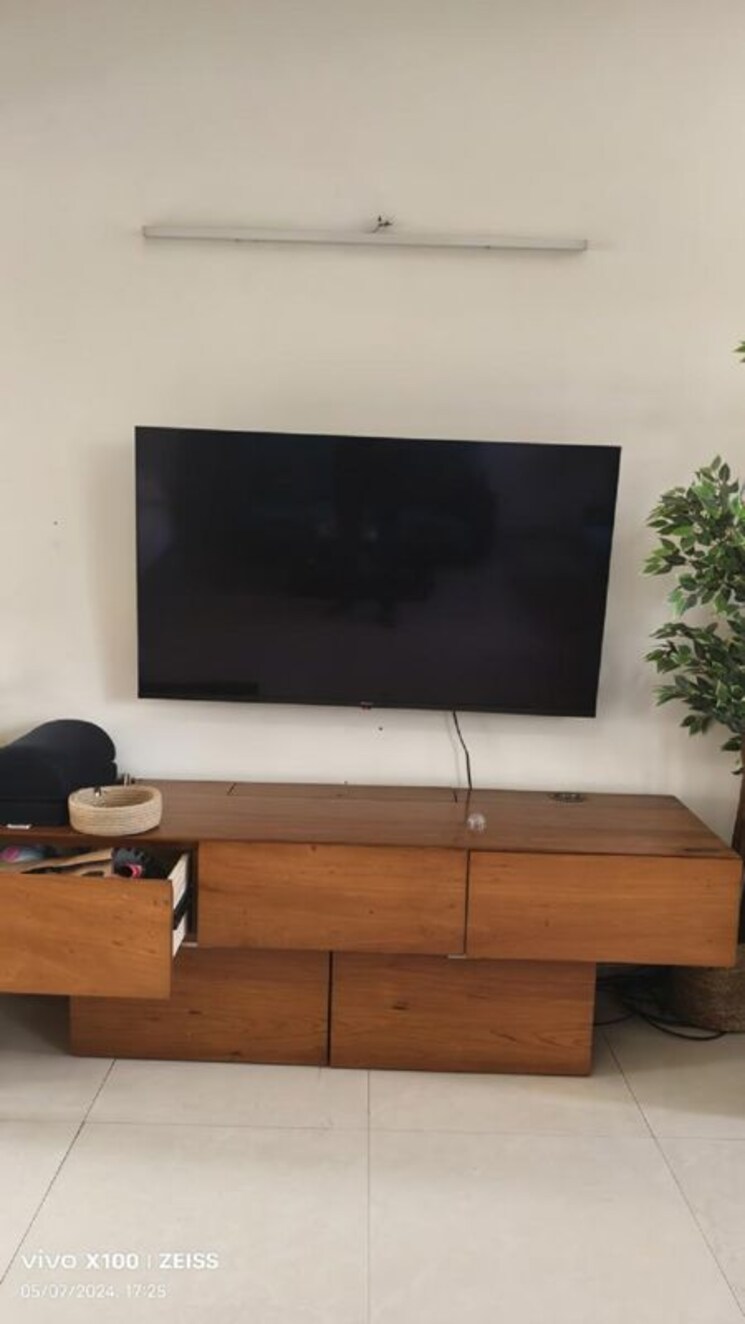 Living Room, bandra west 2 Bedroom 700 Sq.Ft. Apartment In Bandra West Mumbai 10010691