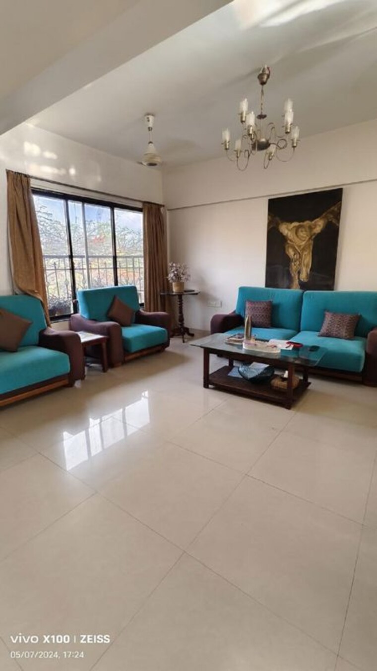 Living Room, bandra west 2 Bedroom 700 Sq.Ft. Apartment In Bandra West Mumbai 10010691