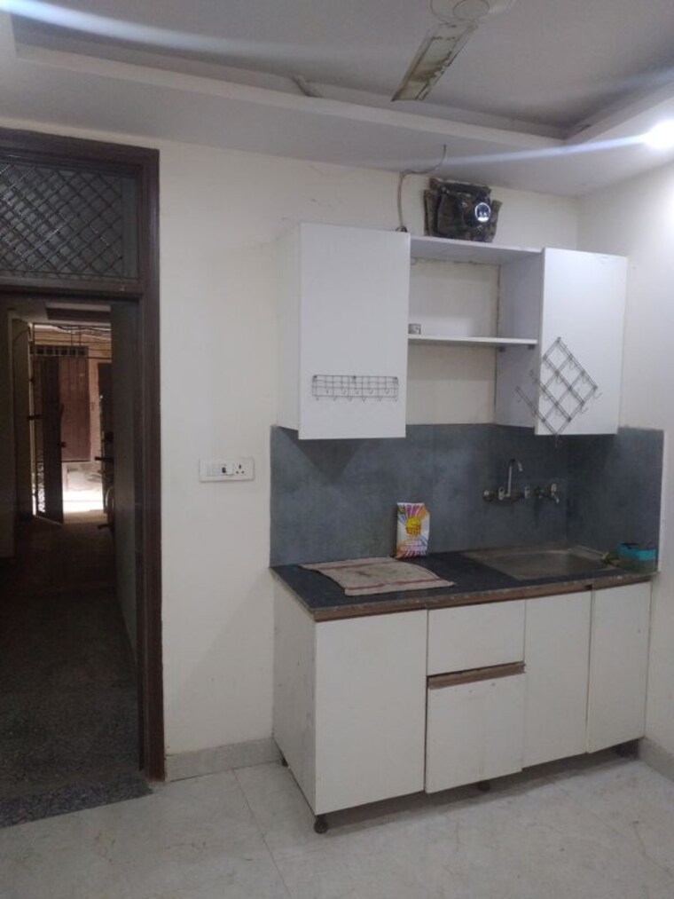 Kitchen, govindpuri 2 Bedroom 50 Sq.Yd. Builder Floor In Govindpuri Delhi 10010708