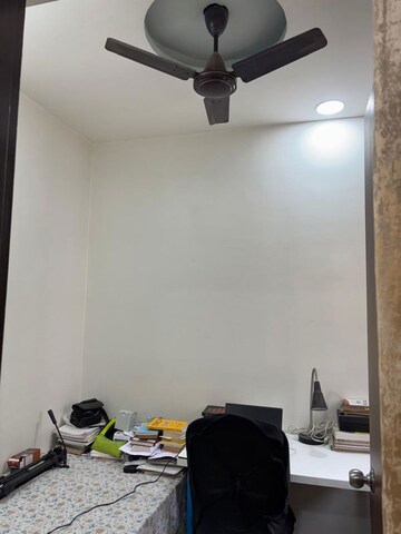 Furnished Amenities in 3 BHK Apartment at Lodha Downtown, Dombivli East – for Rent