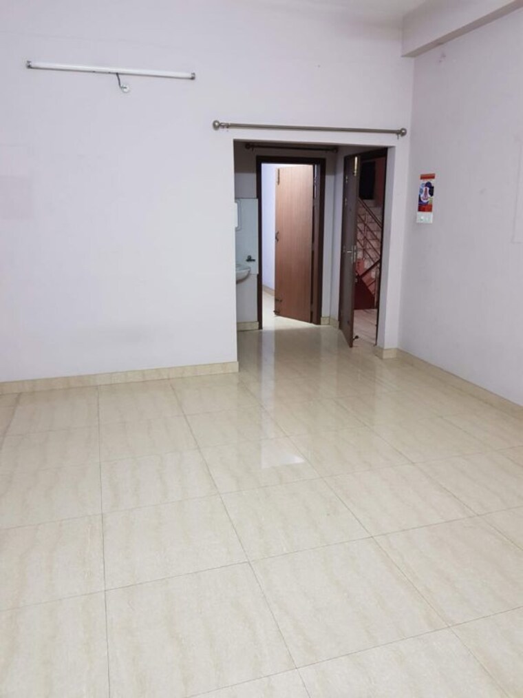 Room, bhetapara 3 Bedroom 1250 Sq.Ft. Apartment In Bhetapara Guwahati 10010734