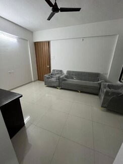 2 BHK Apartment For Rent in Eklavya Ekaika