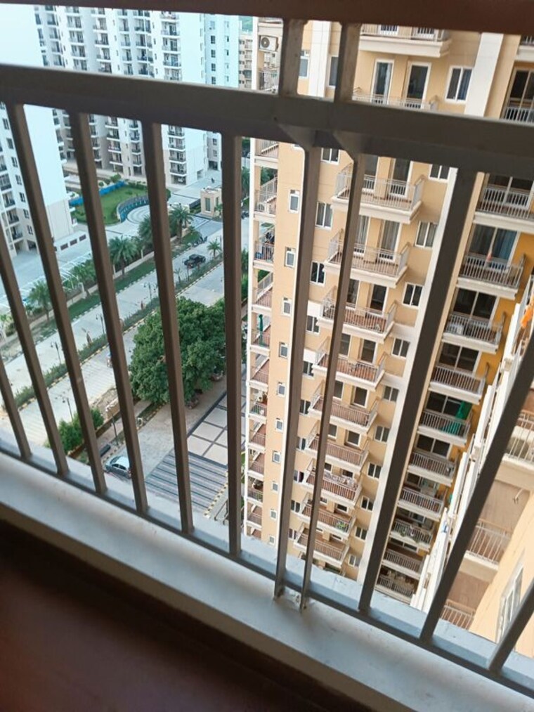 Balcony, rishita-manhattan 3 Bedroom 886 Sq.Ft. Apartment In Gomti Nagar Lucknow 10010749