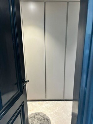 Building Lobby in 3 BHK Builder Floor at Safdarjung Enclave – for Sale