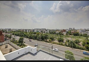 Balcony in 4 BHK Apartment at Antriksh Central Avenue, Sector 33 – for Sale