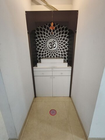 Furnished Amenities in 3 BHK Apartment at Lodha Downtown, Dombivli East – for Rent