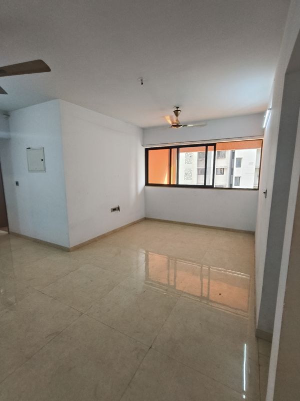 3 BHK + Pooja Room Apartment For Rent in Lodha Downtown