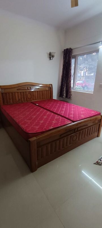 Bedroom in 3 BHK Apartment at ATS Golf Meadows Prelude, Central Derabassi – for Rent