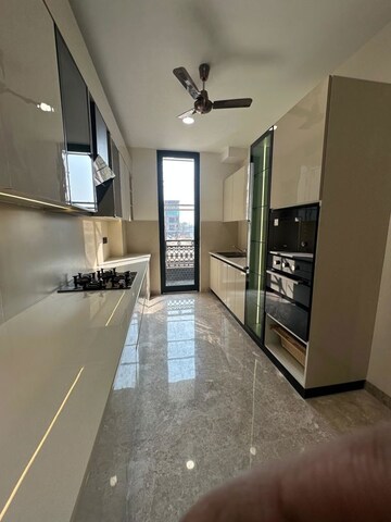 Kitchen in 4 BHK Builder Floor at DLF City Gurgaon, Sector 27 – for Sale