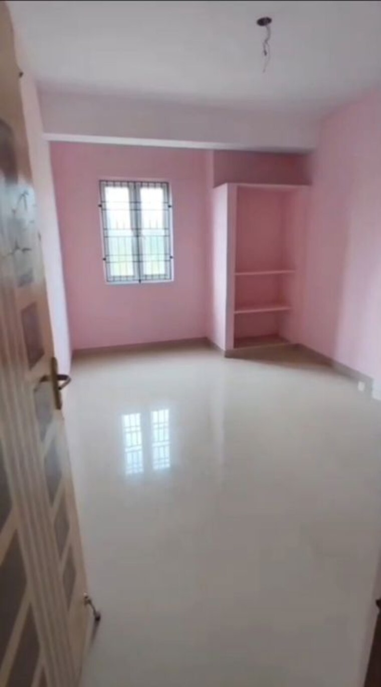Room, maraimalai nagar 2 Bedroom 811 Sq.Ft. Builder Floor In Maraimalai Nagar Chennai 10010815