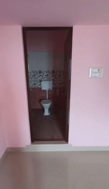 Room in 2 BHK Builder Floor at Maraimalai Nagar – for Sale