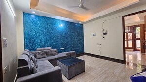 2 BHK Builder Floor For Rent in Saket