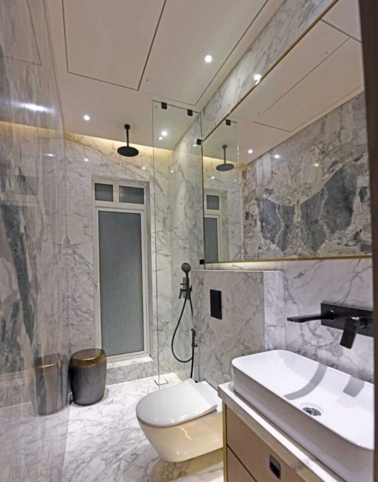 Attached Bathroom, piramal-aranya 2 Bedroom 725 Sq.Ft. Apartment In Byculla Mumbai 10010871