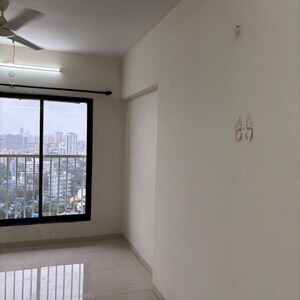 Room in 1 BHK Apartment at Bhoomi Samarth C Wing, Sonawala Industry Estate – for Rent