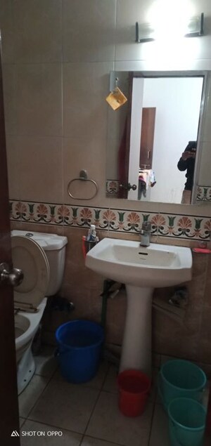 Master Bedroom in 3 BHK Builder Floor at Vasant Kunj – for Rent