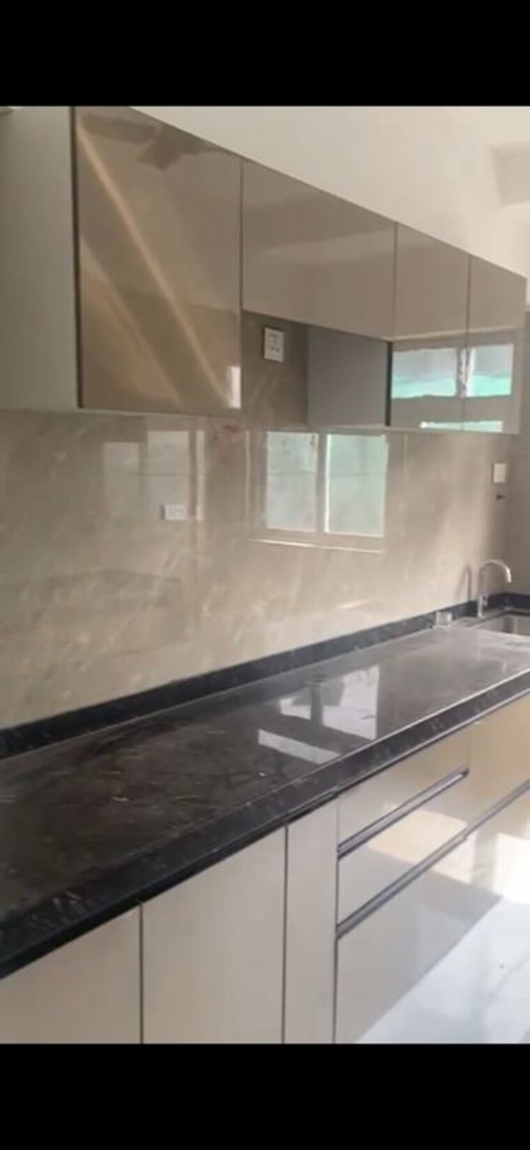Kitchen, goregaon west 2 Bedroom 650 Sq.Ft. Apartment In Goregaon West Mumbai 10010909