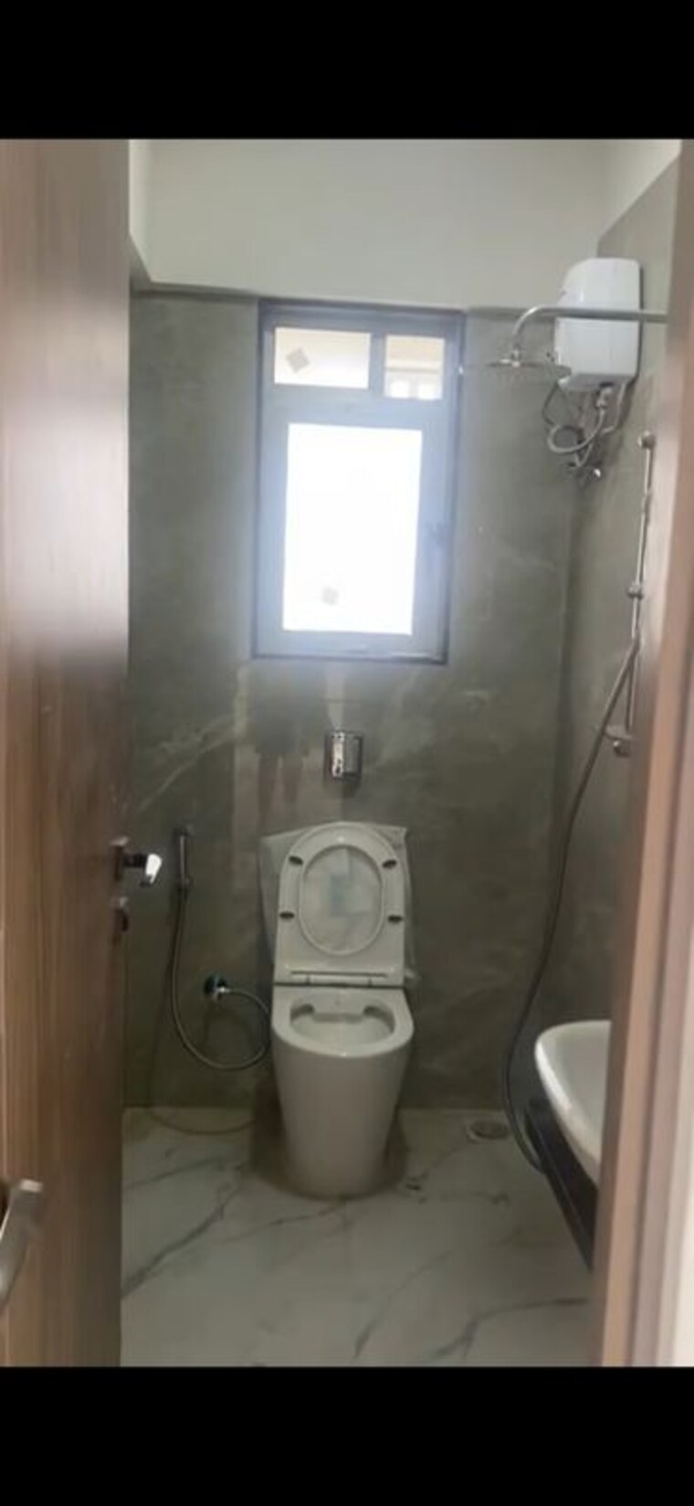 Bathroom, goregaon west 2 Bedroom 650 Sq.Ft. Apartment In Goregaon West Mumbai 10010909