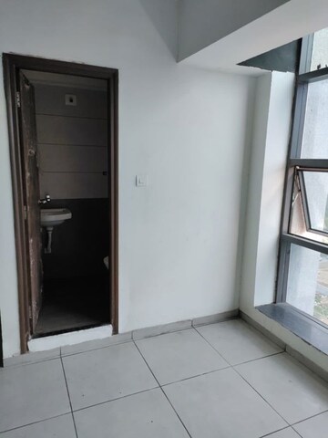 Room in  Office Space at Science City – for Rent