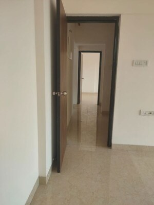 2 BHK Apartment For Rent in Vardhman Grandeur, Andheri West