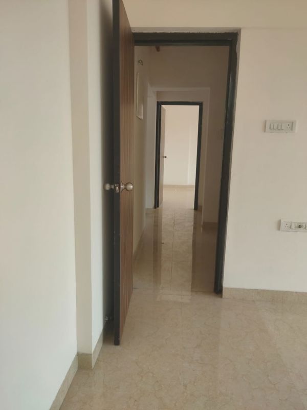 2 BHK Apartment For Rent in Vardhman Grandeur