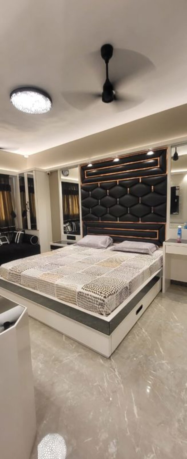 Bedroom, hiranandani-athena 3 Bedroom 3400 Sq.Ft. Apartment In Ghodbunder Road Thane 10010936