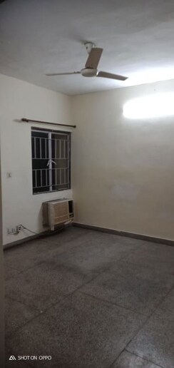 3 BHK + Servant Room Builder Floor For Rent in Vasant Kunj