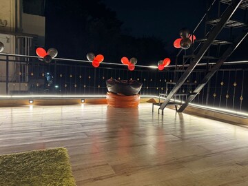 Swimming Pool in 3 BHK Builder Floor at Vasant Kunj – for Rent