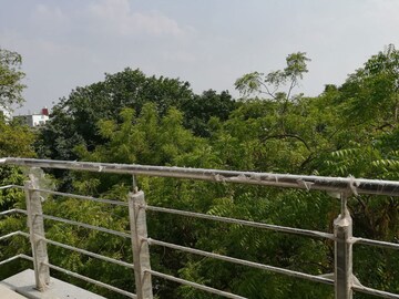 4 BHK Builder Floor – Garden View at Kailash Colony - for Rent