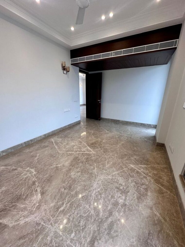 Room, safdarjung enclave 3 Bedroom 1600 Sq.Ft. Builder Floor In Safdarjung Enclave Delhi 10010981