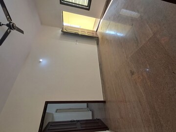 Furnished Amenities in 2 BHK Builder Floor at Domlur – for Rent