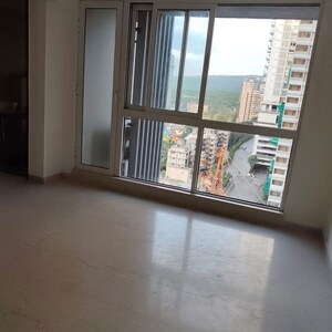 Room in 1 BHK Apartment at Omkar Signet, Kasam Baug – for Rent