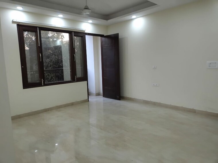 Room, hauz khas 2 Bedroom 500 Sq.Yd. Builder Floor In Hauz Khas Delhi 10011009