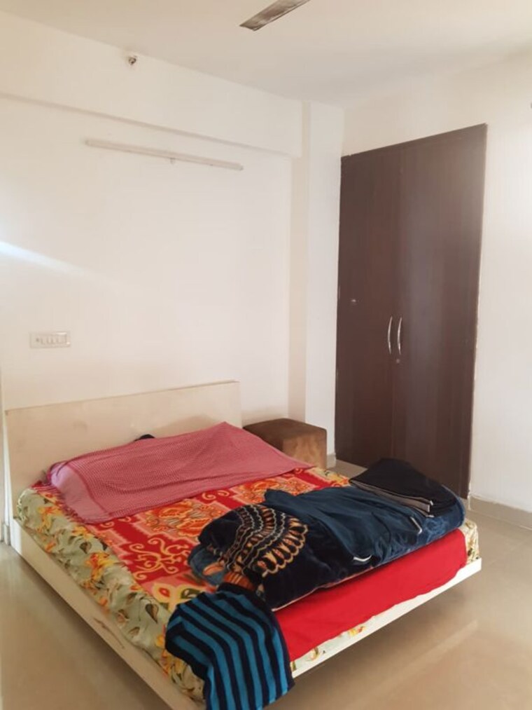 Bedroom, rg-luxury-homes 3.5 Bedroom 1300 Sq.Ft. Apartment In Sector 16b Greater Noida Greater Noida 10011044