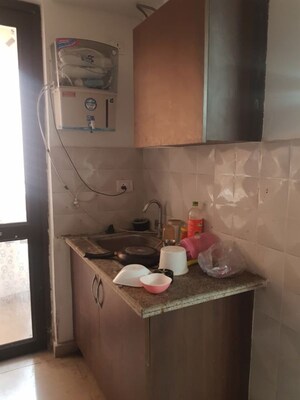 Furnished Amenities in 3.5 BHK Apartment at RG Luxury Homes, Sector 16b Greater Noida – for Rent