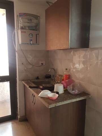 Furnished Amenities in 3.5 BHK Apartment at RG Luxury Homes, Sector 16b Greater Noida – for Rent