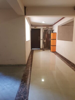 Building Lobby in 3.5 BHK Apartment at RG Luxury Homes, Sector 16b Greater Noida – for Rent