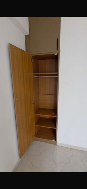 Furnished Amenities in 2.5 BHK Builder Floor at Smart World Gems, Sector 89 – for Rent