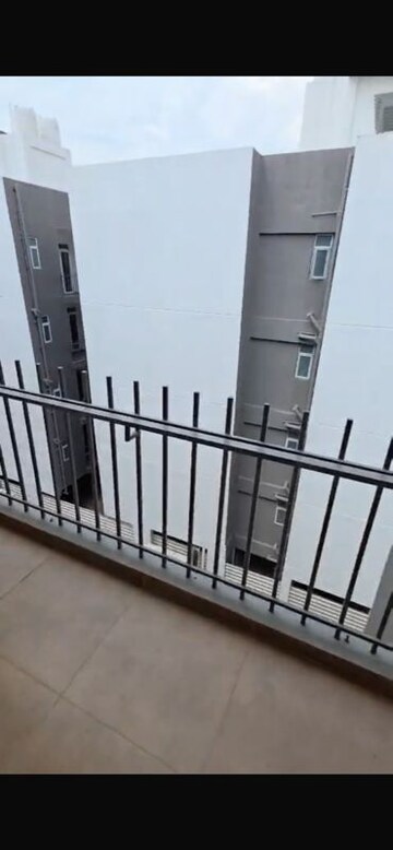 Balcony in 2.5 BHK Builder Floor at Smart World Gems, Sector 89 – for Rent